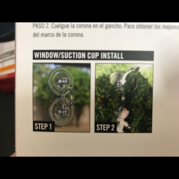 Heavy Duty Suction up Wreath Hook up to 20lbs - Picture 5 of 8